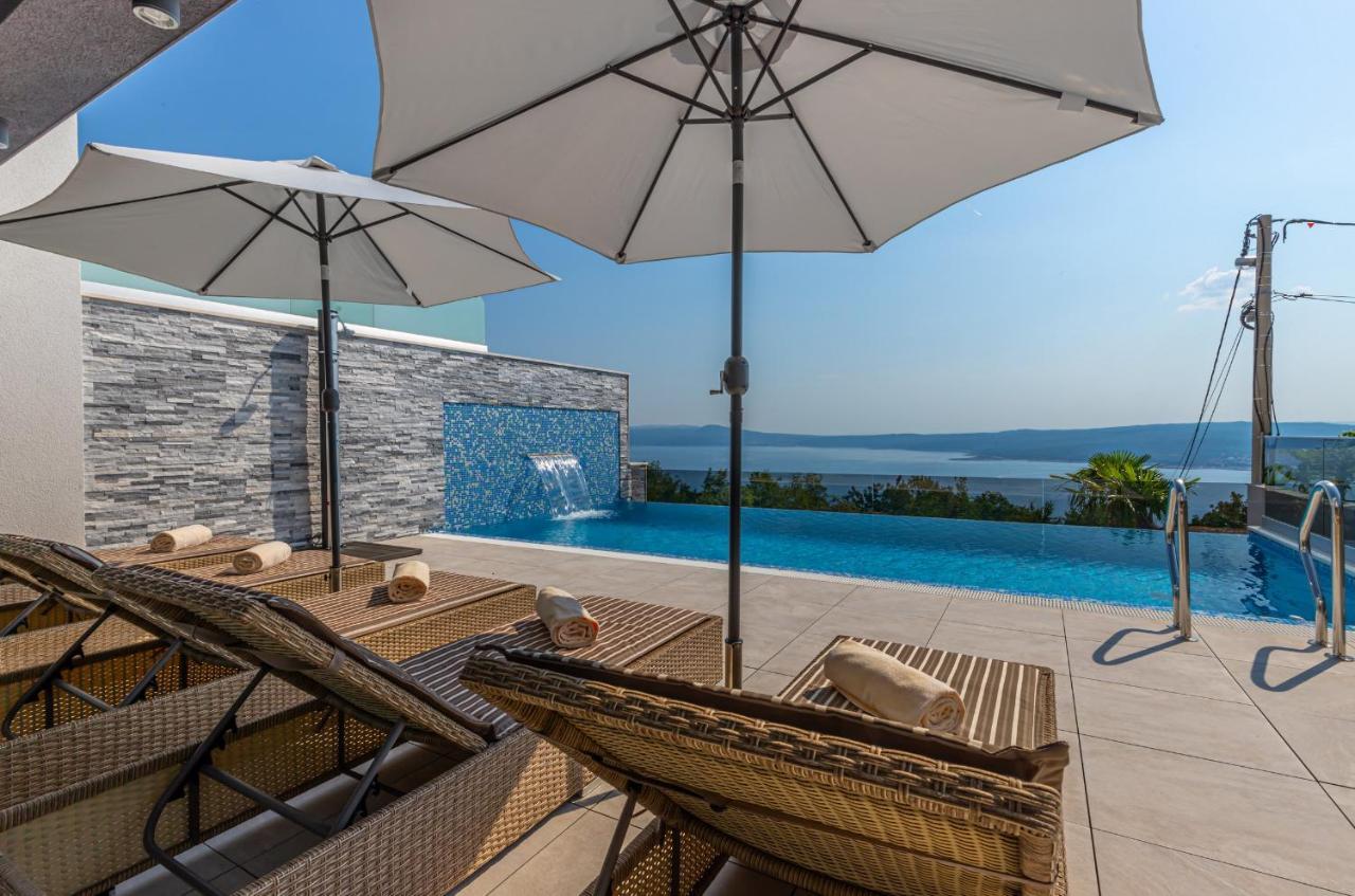 Luxury Villa Lorena With Heated Pool, Jacuzzi,Sauna And Seaview Crikvenica Zewnętrze zdjęcie