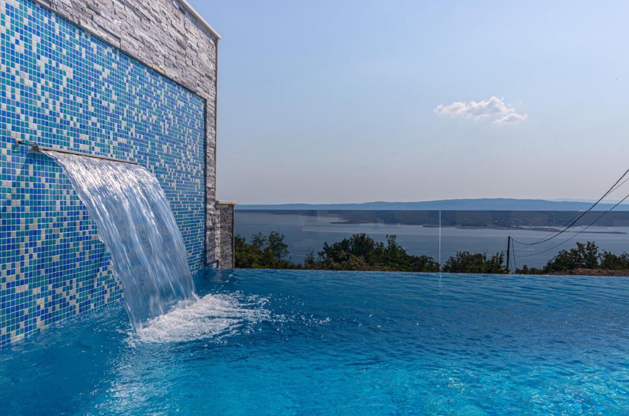 Luxury Villa Lorena With Heated Pool, Jacuzzi,Sauna And Seaview Crikvenica Zewnętrze zdjęcie